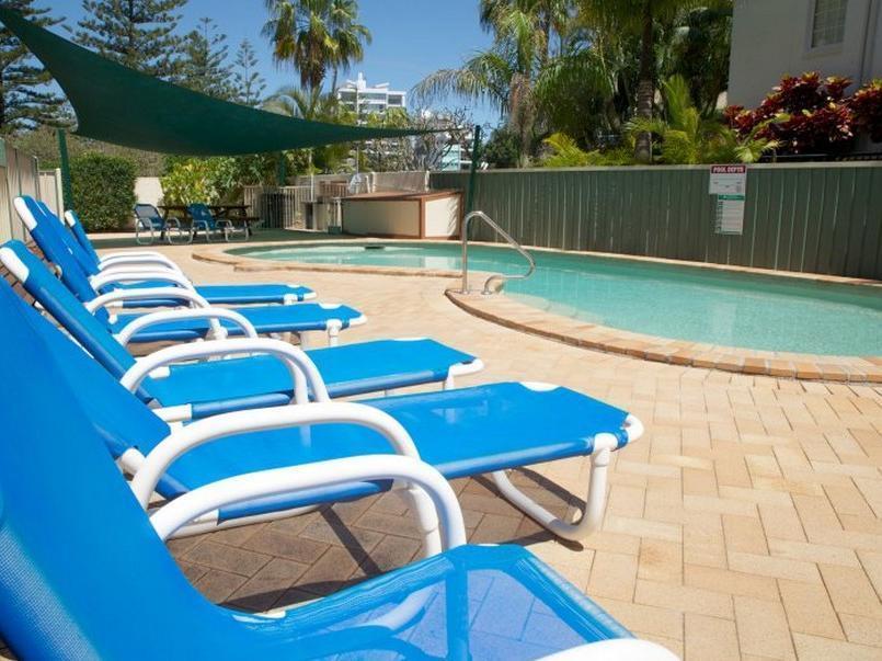 Queensleigh Holiday Apartments Broadbeach Exterior photo